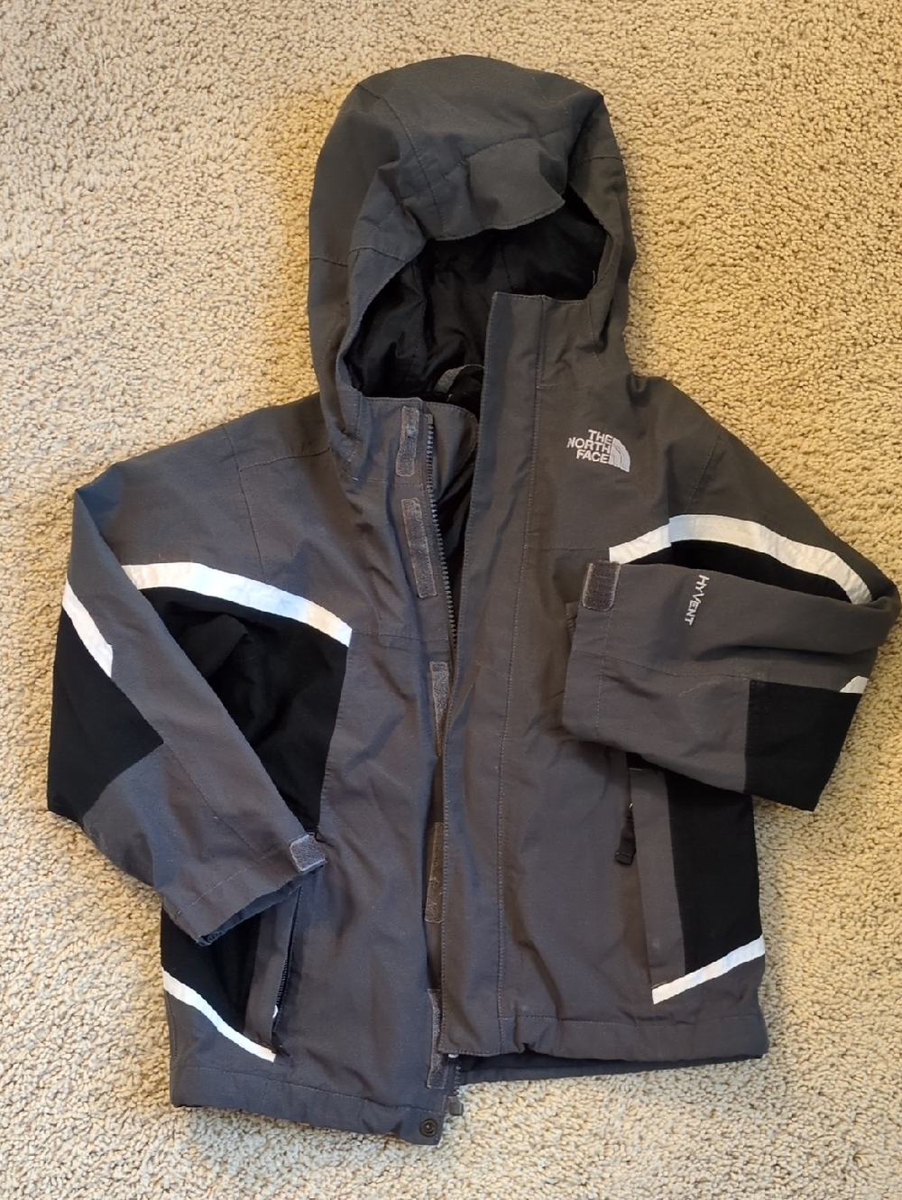 The North Face Kids' Gray and Black Hooded Ski Shell